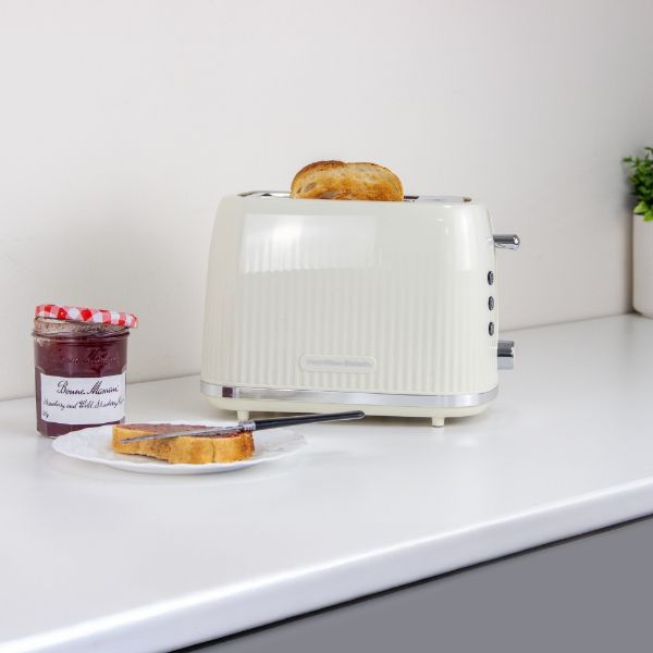 Hamilton Beach Miami Kettle & 2 Slot Toaster Bundle Sand