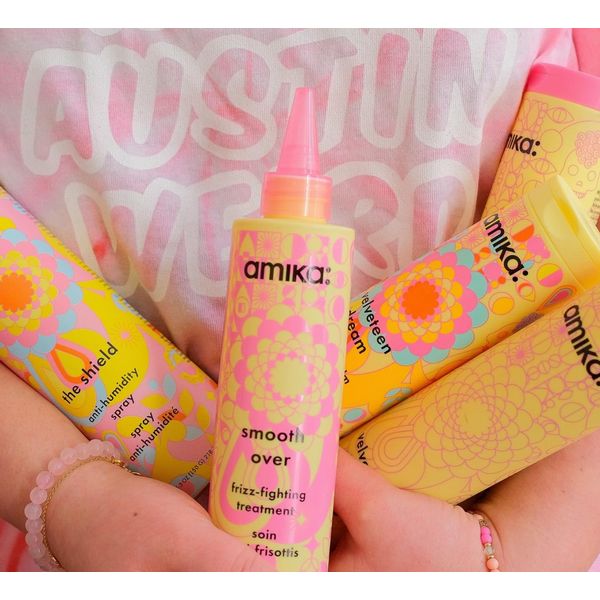 Amika Smooth Over Frizz Fighting Treatment Mask