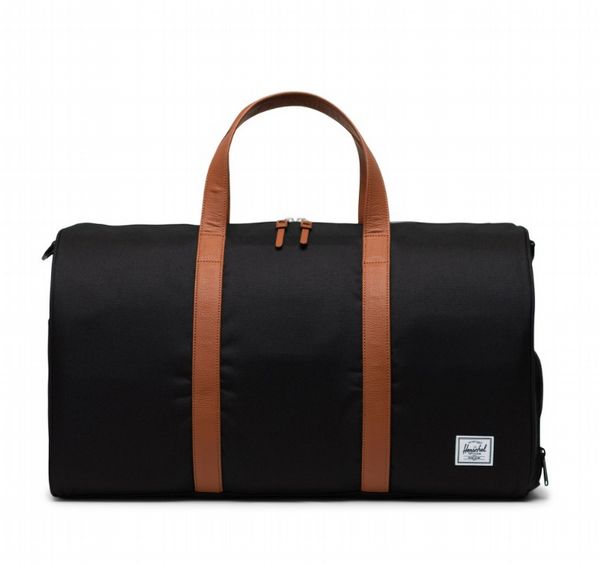 Herschel Novel� Duffle-Black
